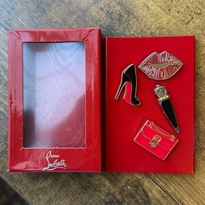 CHRISTIAN LOUBOUTIN DESIGNER PINS ACCESSORIES LAPEL BAG TWILLY PIN NIB COLLECTOR